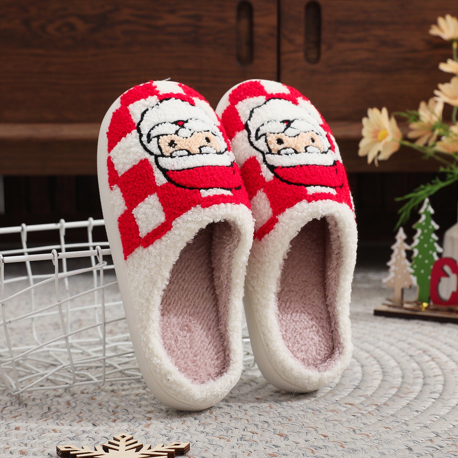  Christmas Fuzzy House Slippers-Red checkered elderly
